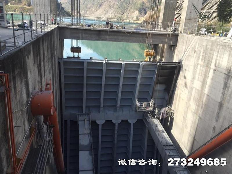许昌拦水大坝闸门